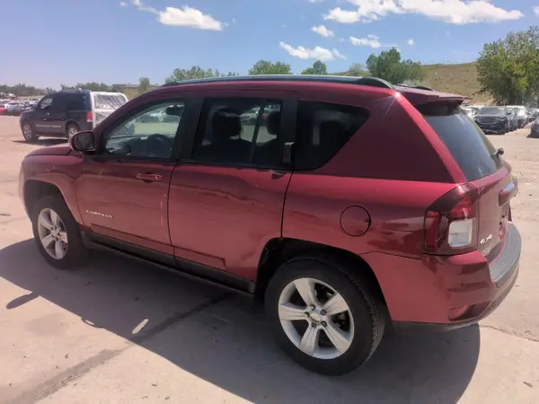 1C4NJDEB9GD799574 2016 JEEP COMPASS - Image 2