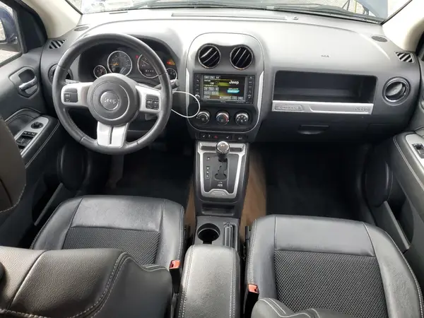 1C4NJDEB9HD107573 2017 JEEP COMPASS - Image 8
