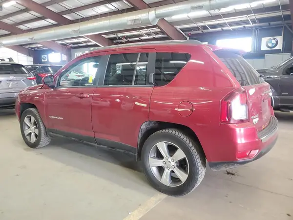 1C4NJDEB9HD111042 2017 JEEP COMPASS - Image 2