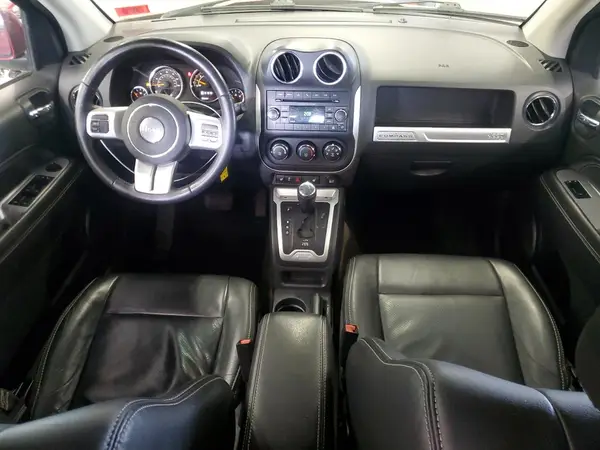 1C4NJDEB9HD111042 2017 JEEP COMPASS - Image 8