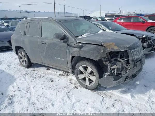 1C4NJDEB9HD112059 2017 JEEP COMPASS - Image 1