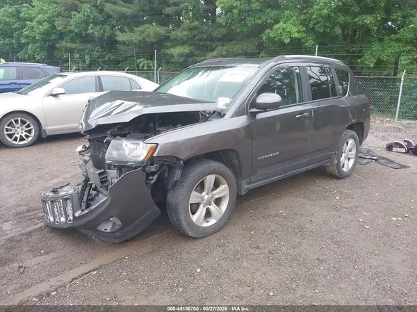 1C4NJDEB9HD113020 2017 JEEP COMPASS - Image 2