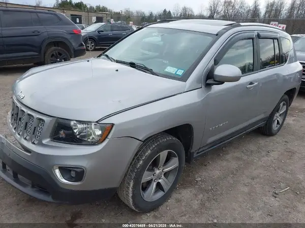 1C4NJDEB9HD122980 2017 JEEP COMPASS - Image 2