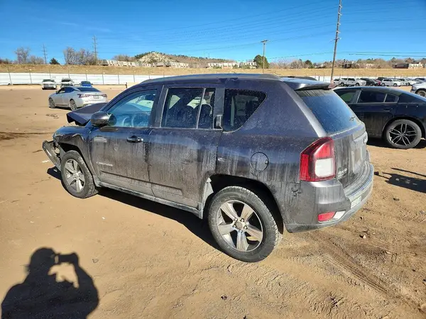 1C4NJDEB9HD126303 2017 JEEP COMPASS - Image 2