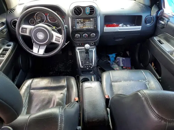 1C4NJDEB9HD126351 2017 JEEP COMPASS - Image 8