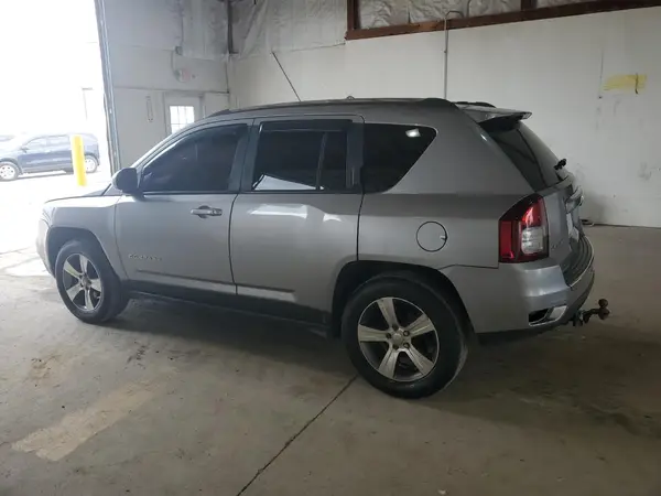1C4NJDEB9HD126432 2017 JEEP COMPASS - Image 2