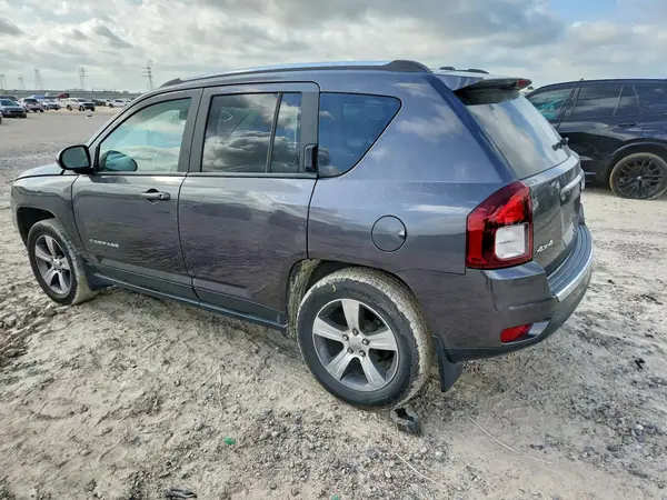 1C4NJDEB9HD126981 2017 JEEP COMPASS - Image 2
