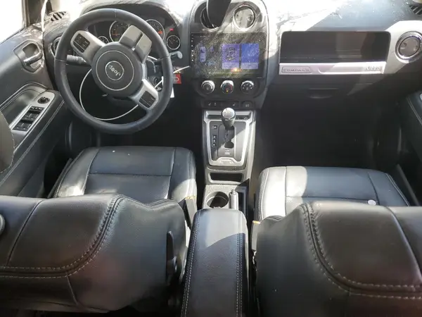 1C4NJDEB9HD127855 2017 JEEP COMPASS - Image 8