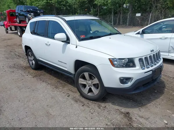 1C4NJDEB9HD128519 2017 JEEP COMPASS - Image 1