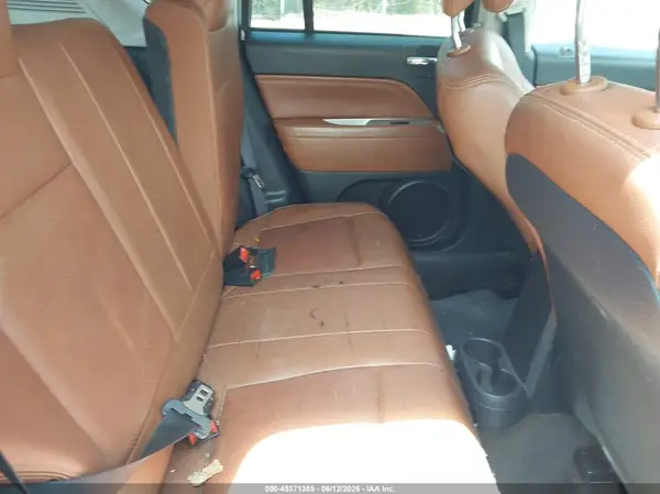 1C4NJDEB9HD128519 2017 JEEP COMPASS - Image 8