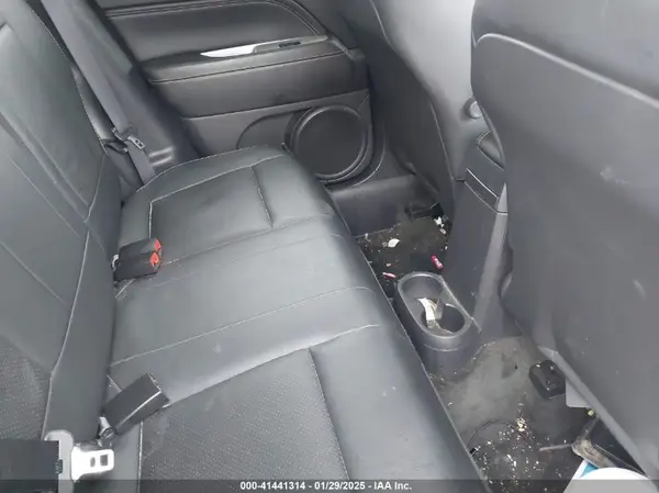 1C4NJDEB9HD129184 2017 JEEP COMPASS - Image 8
