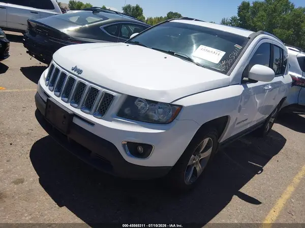 1C4NJDEB9HD137205 2017 JEEP COMPASS - Image 2