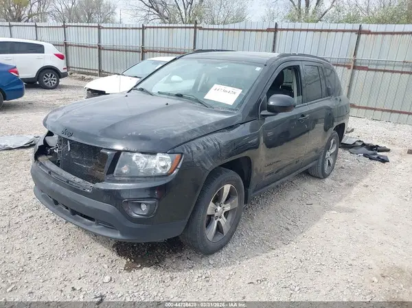 1C4NJDEB9HD176697 2017 JEEP COMPASS - Image 2