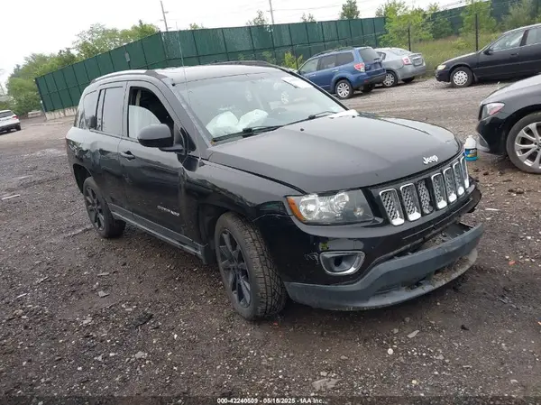 1C4NJDEBXGD558509 2016 JEEP COMPASS - Image 1