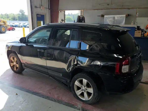 1C4NJDEBXGD558851 2016 JEEP COMPASS - Image 2