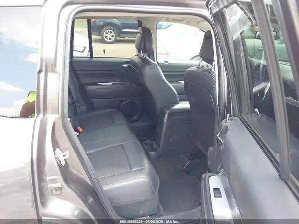 1C4NJDEBXGD650879 2016 JEEP COMPASS - Image 8