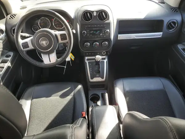 1C4NJDEBXGD657623 2016 JEEP COMPASS - Image 8