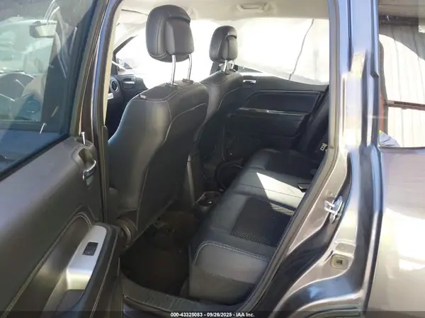 1C4NJDEBXGD662336 2016 JEEP COMPASS - Image 8