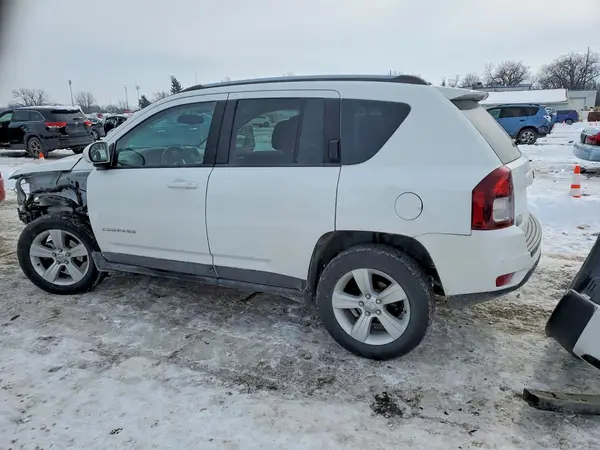 1C4NJDEBXGD663177 2016 JEEP COMPASS - Image 2