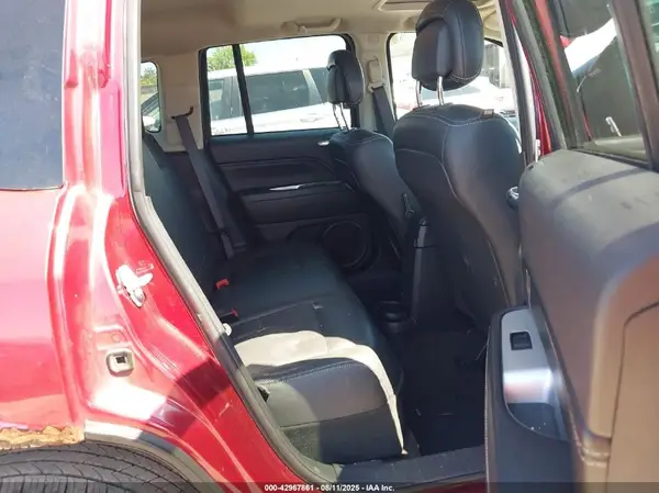 1C4NJDEBXGD684157 2016 JEEP COMPASS - Image 8