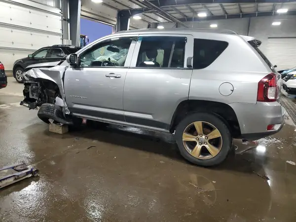 1C4NJDEBXGD721806 2016 JEEP COMPASS - Image 2