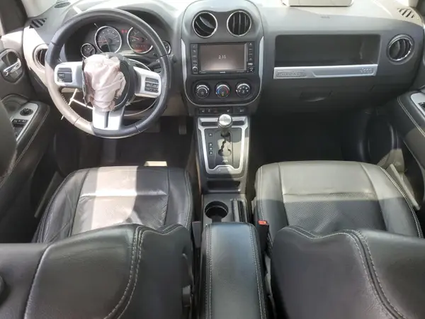 1C4NJDEBXGD729825 2016 JEEP COMPASS - Image 8