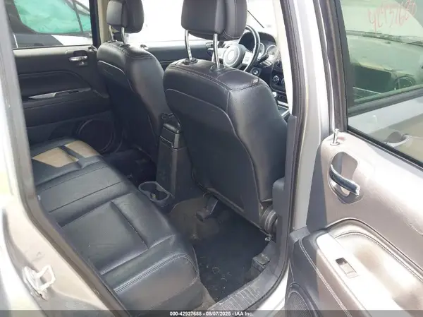 1C4NJDEBXGD744972 2016 JEEP COMPASS - Image 8