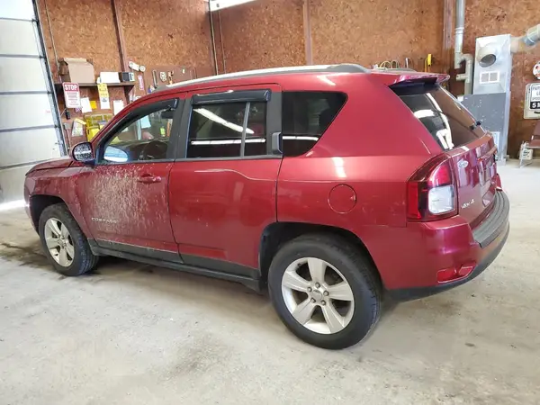 1C4NJDEBXGD757771 2016 JEEP COMPASS - Image 2