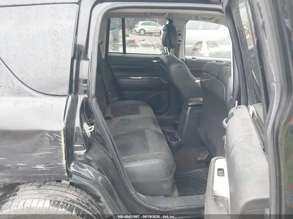 1C4NJDEBXGD758080 2016 JEEP COMPASS - Image 8