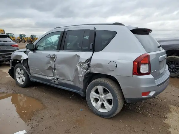 1C4NJDEBXGD758158 2016 JEEP COMPASS - Image 2