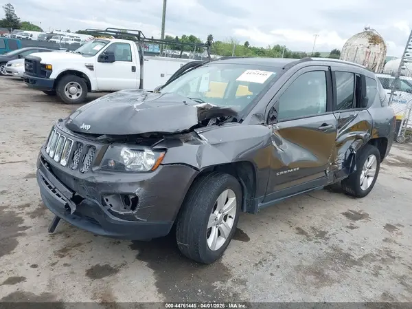 1C4NJDEBXGD778345 2016 JEEP COMPASS - Image 2
