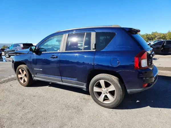 1C4NJDEBXGD795744 2016 JEEP COMPASS - Image 2