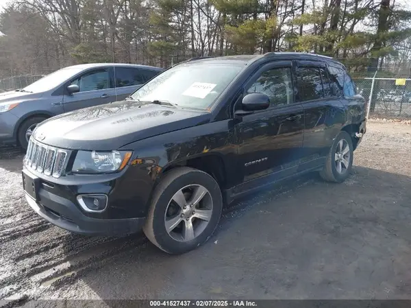 1C4NJDEBXGD802451 2016 JEEP COMPASS - Image 2