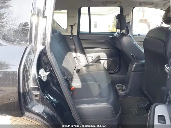 1C4NJDEBXGD802451 2016 JEEP COMPASS - Image 8