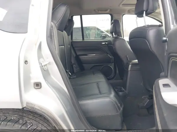 1C4NJDEBXHD100406 2017 JEEP COMPASS - Image 8