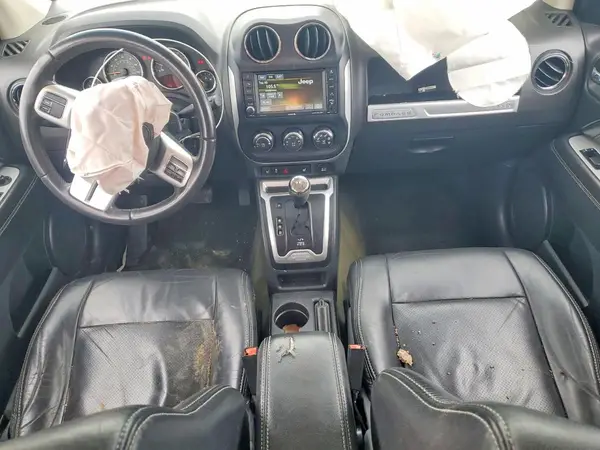 1C4NJDEBXHD101152 2017 JEEP COMPASS - Image 8