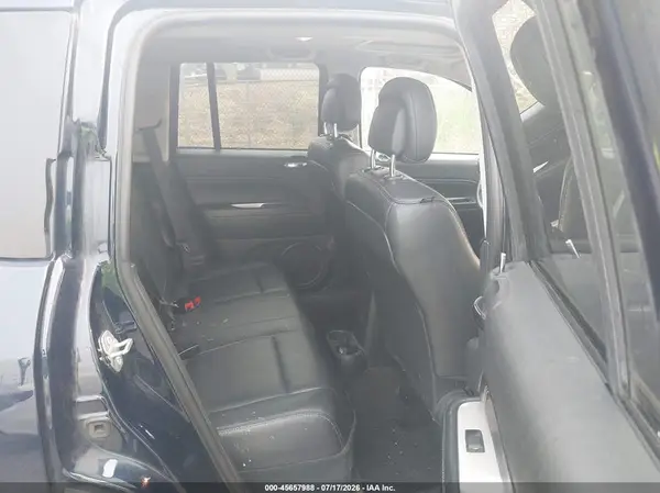 1C4NJDEBXHD112684 2017 JEEP COMPASS - Image 8