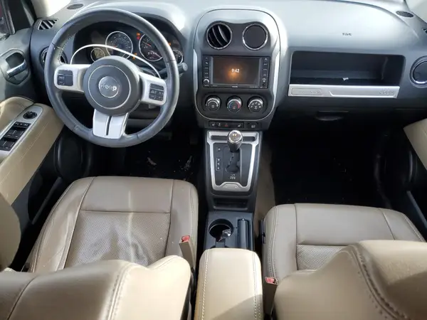 1C4NJDEBXHD112782 2017 JEEP COMPASS - Image 8