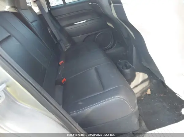 1C4NJDEBXHD113351 2017 JEEP COMPASS - Image 8