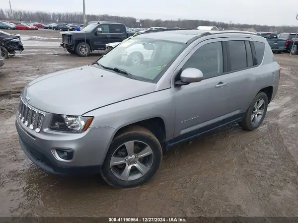 1C4NJDEBXHD137066 2017 JEEP COMPASS - Image 2