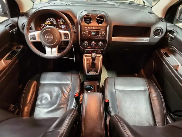 1C4NJDEBXHD137259 2017 JEEP COMPASS - Image 8