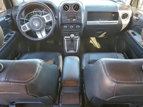 1C4NJDEBXHD167555 2017 JEEP COMPASS - Image 8
