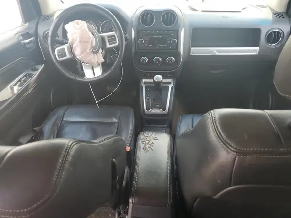 1C4NJDEBXHD170178 2017 JEEP COMPASS - Image 8