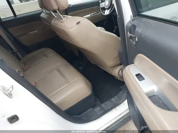 1C4NJDEBXHD171539 2017 JEEP COMPASS - Image 8