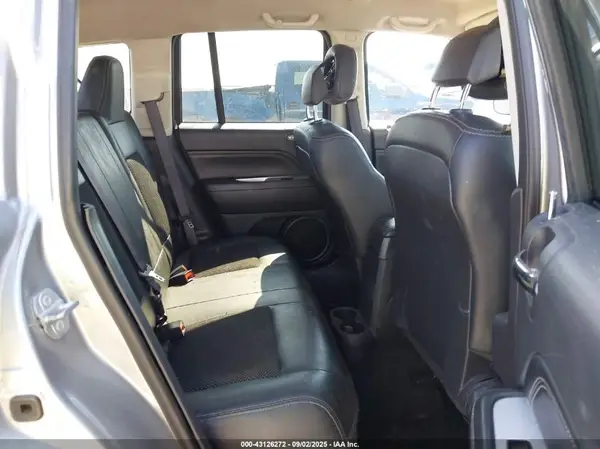 1C4NJDEBXHD191760 2017 JEEP COMPASS - Image 8