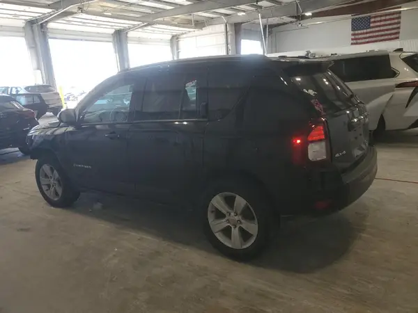 1C4NJDEBXHD205186 2017 JEEP COMPASS - Image 2