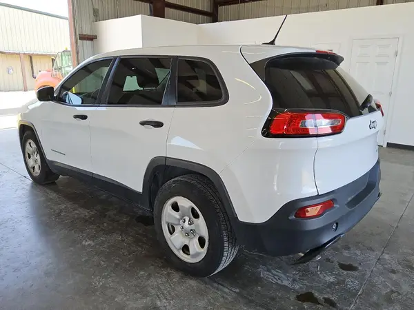 1C4PJLAB1GW274134 2016 JEEP GRAND CHEROKEE - Image 2