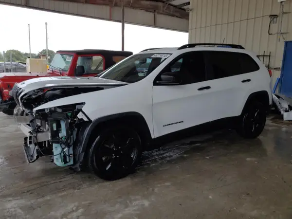 1C4PJLAB3HW661107 2017 JEEP GRAND CHEROKEE - Image 1