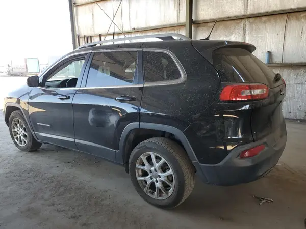 1C4PJLCB1HD219452 2017 JEEP GRAND CHEROKEE - Image 2