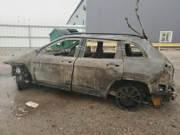 1C4PJLCB1KD327593 2019 JEEP GRAND CHEROKEE - Image 2